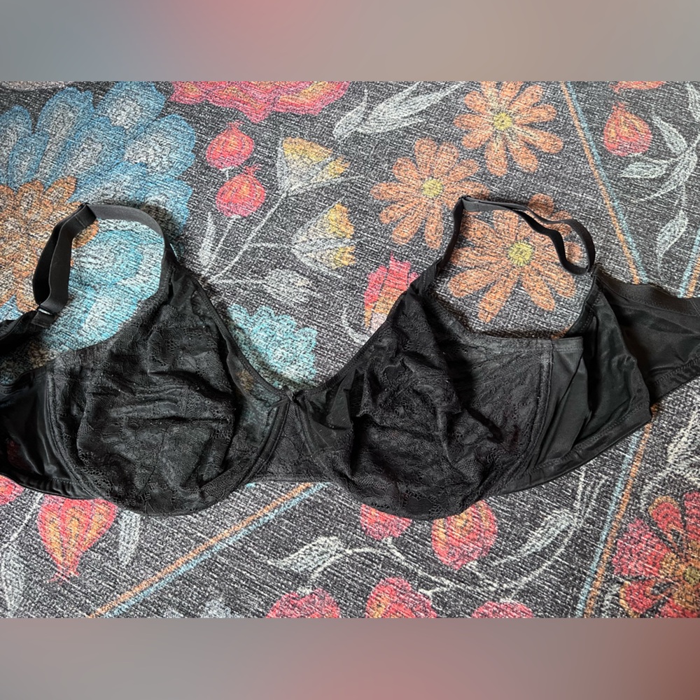 Elegant Black Lace Bra